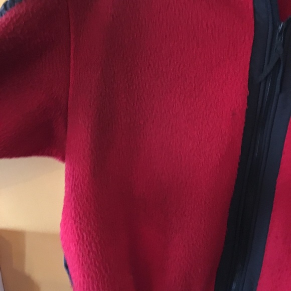 Red zip up jacket - Picture 4 of 7